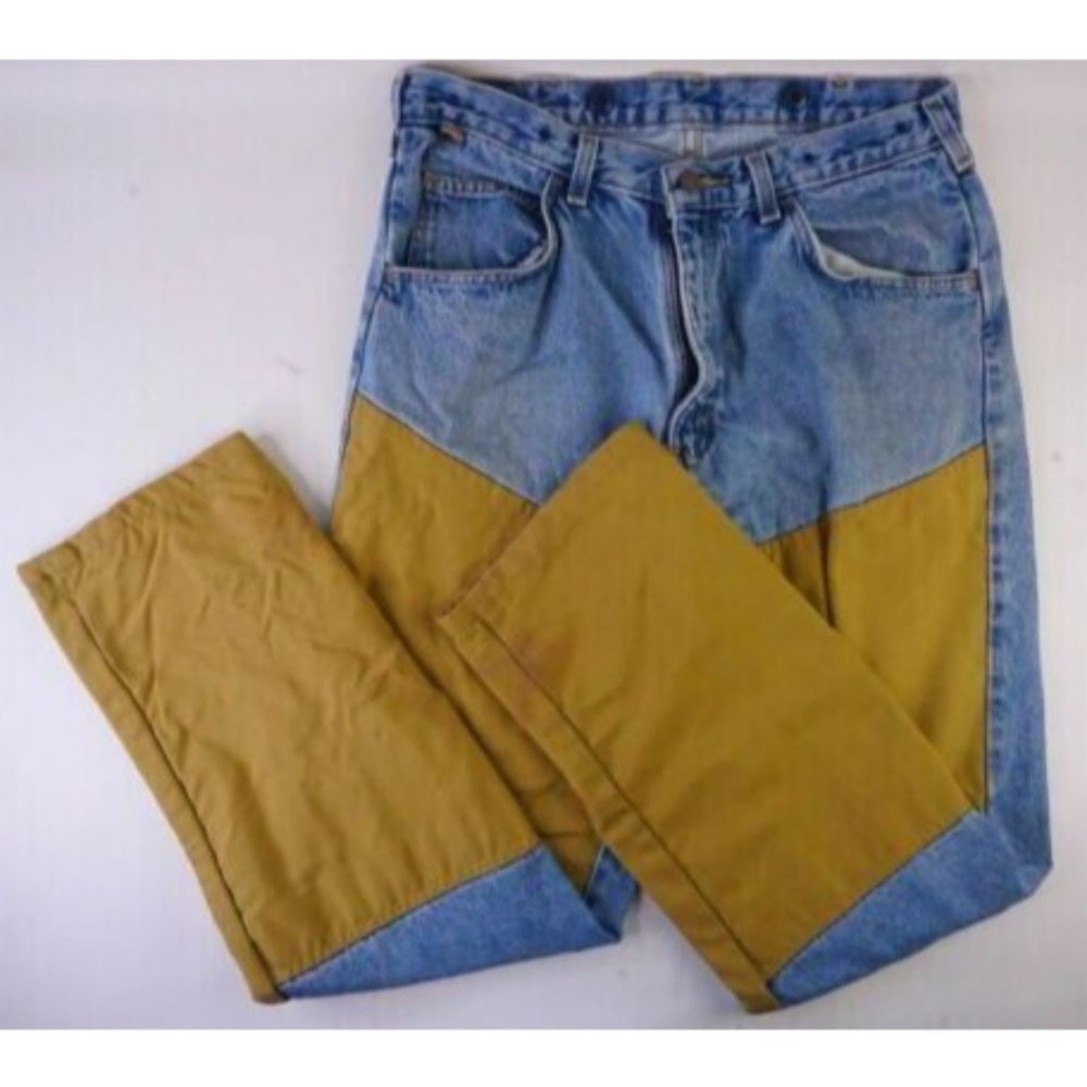 Wrangler Rugged Wear Men's Relaxed Fit Jeans Double Knee SEE PHOTOS, DEFECT